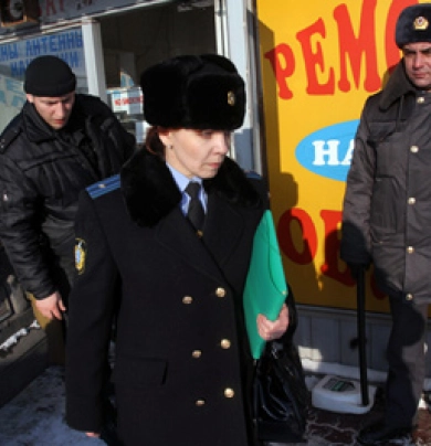Приставы следят за вами